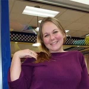 Meet your Posher, Cassandra